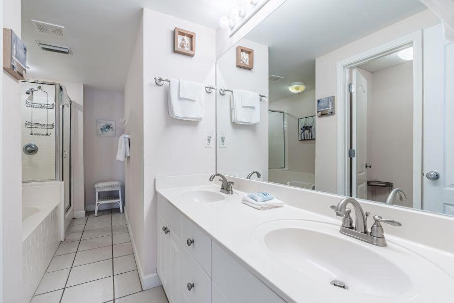Legacy 102 Villa กัลฟ์ชอร์ส ภายนอก รูปภาพ